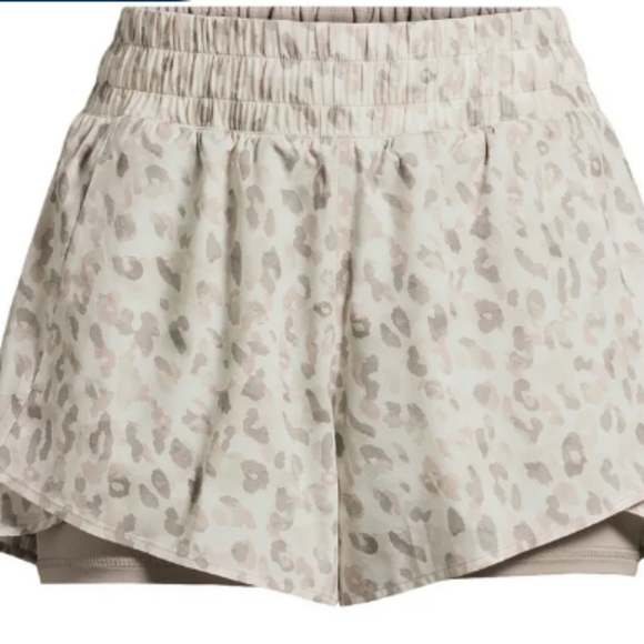Beautiful muted print taupe bike shorts w/ liner & zippered pocket - Picture 4 of 7